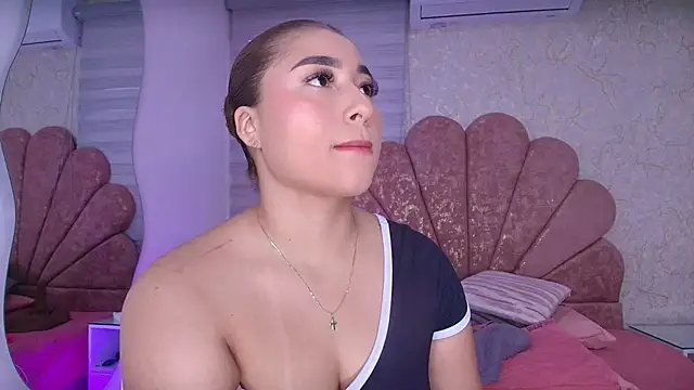 Snapshot of leon_gaby chatting on May 30, 7:22 pm leon gaby online show from May 30, 7:22 pm