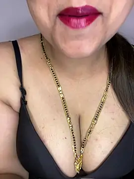 Snapshot of Zoya_Varma004 chatting on June 25, 5:56 am Zoya Varma004 online show from June 25, 5:56 am
