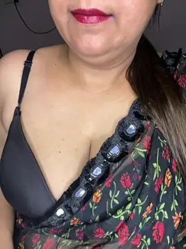 Snapshot of Zoya_Varma004 chatting on July 2, 12:44 pm Zoya Varma004 online show from July 2, 12:44 pm