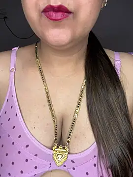 Snapshot of Zoya_Varma004 chatting on July 10, 6:07 am Zoya Varma004 online show from July 10, 6:07 am