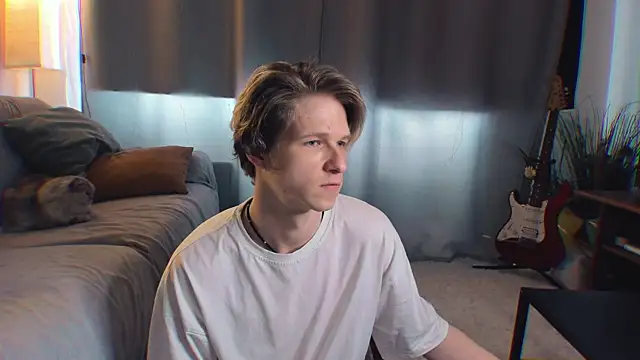 Snapshot of Breston_Sweet chatting on June 26, 8:41 am Breston Sweet online show from June 26, 8:41 am