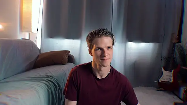 Snapshot of Breston_Sweet chatting on July 6, 9:06 am Breston Sweet online show from July 6, 9:06 am
