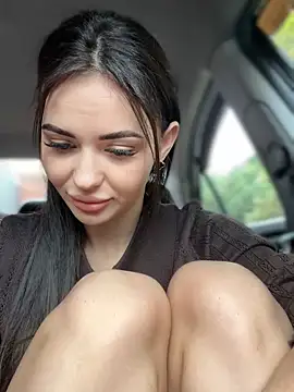 PrincessaHill  online show from October 1, 7:36 am