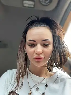 Snapshot of PrincessaHill_ chatting on June 15, 12:29 pm PrincessaHill online show from June 15, 12:29 pm