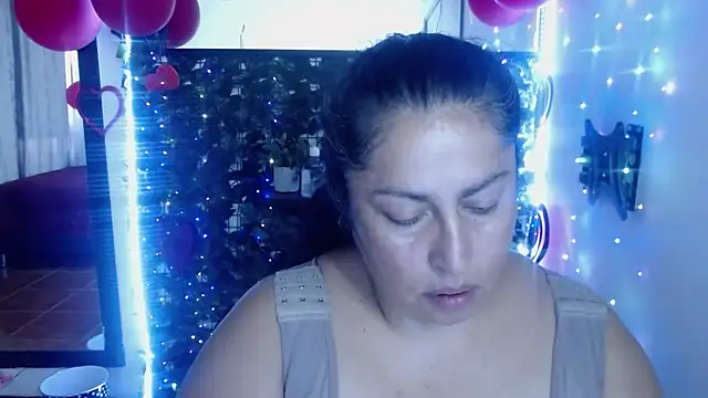 Keyla01  online show from February 4, 9:31 pm