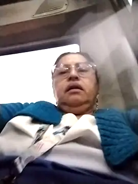 Keyla01  online show from November 18, 10:31 am