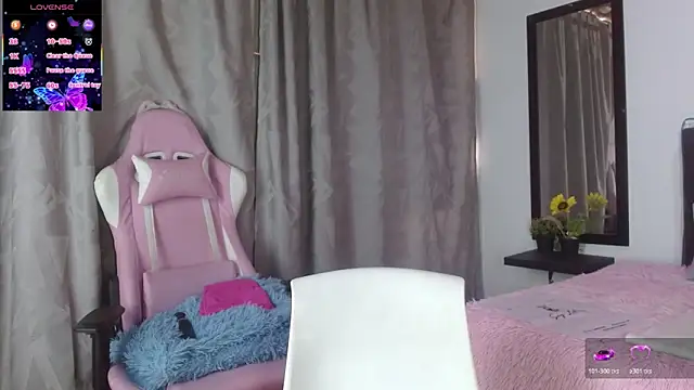 Keyla01  online show from March 3, 6:25 pm