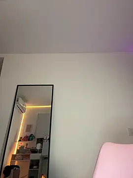 martiiaciar online show from March 23, 2:15 am