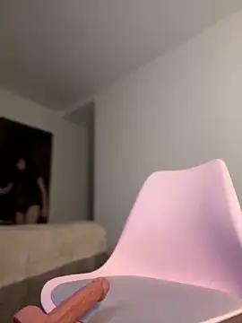 martiiaciar online show from November 16, 12:05 am