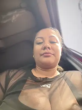 Snapshot of ValeryGrey chatting on February 16, 1:27 pm ValeryGrey online show from February 16, 1:27 pm