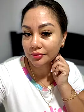 Snapshot of ValeryGrey chatting on November 15, 1:40 pm ValeryGrey online show from November 15, 1:40 pm