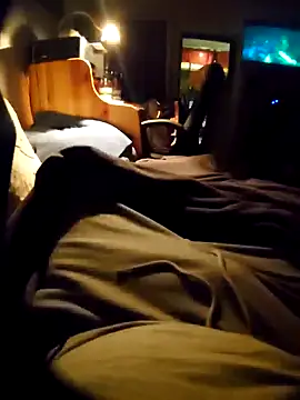 Snapshot of anonymus9006 chatting on February 2, 5:15 pm anonymus9006 online show from February 2, 5:15 pm