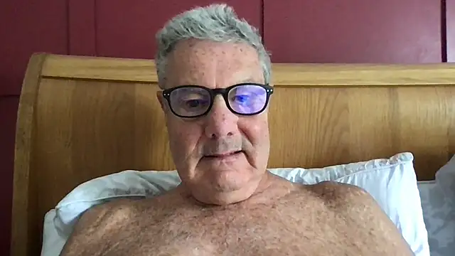 Snapshot of Oldpistolpete chatting on June 18, 9:14 am Oldpistolpete online show from June 18, 9:14 am