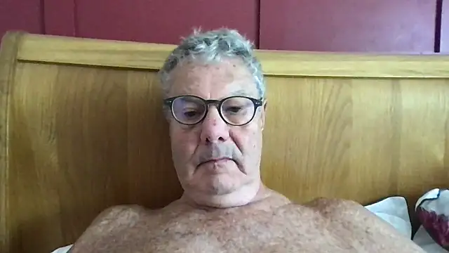 Snapshot of Oldpistolpete chatting on June 21, 10:51 am Oldpistolpete online show from June 21, 10:51 am