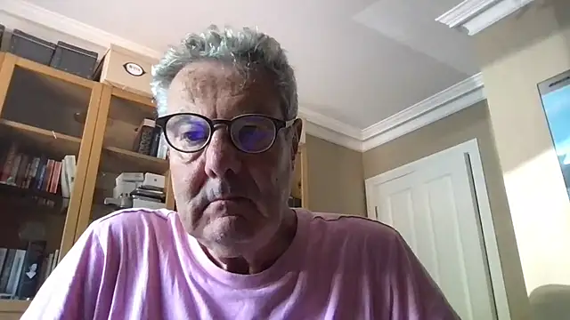 Snapshot of Oldpistolpete chatting on July 12, 10:39 am Oldpistolpete online show from July 12, 10:39 am