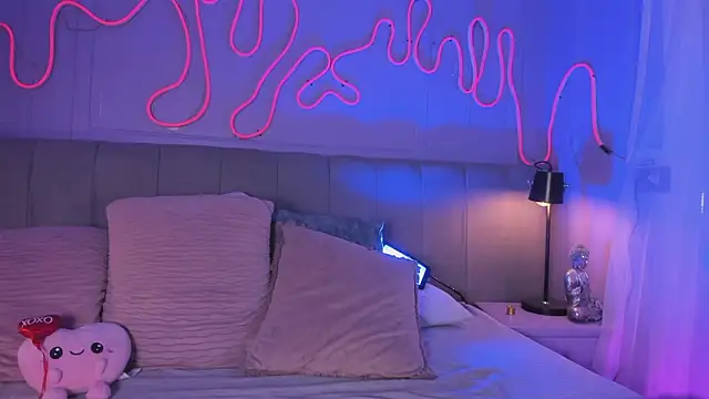 Sofly s online show from February 26, 11:53 am