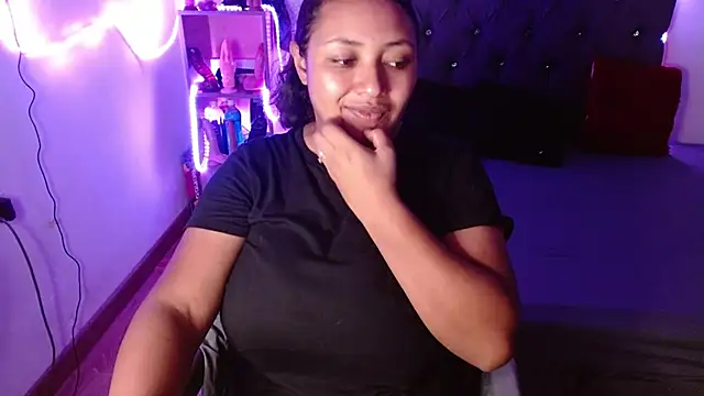 Snapshot of tatiana_wd chatting on June 6, 3:00 am tatiana wd online show from June 6, 3:00 am