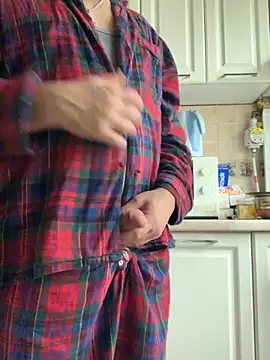 GHsveter online show from November 18, 8:08 am