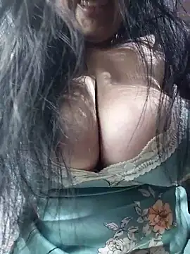 kittyhotass1 online show from May 5, 9:17 am
