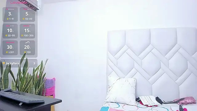 Mature Hard online show from November 21, 9:02 pm