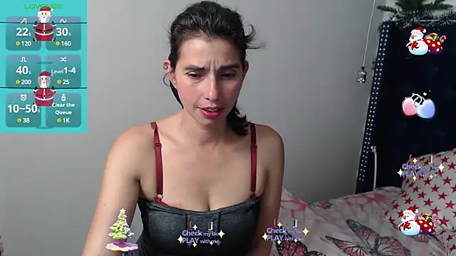 Eva-Williams online show from December 16, 8:58 pm