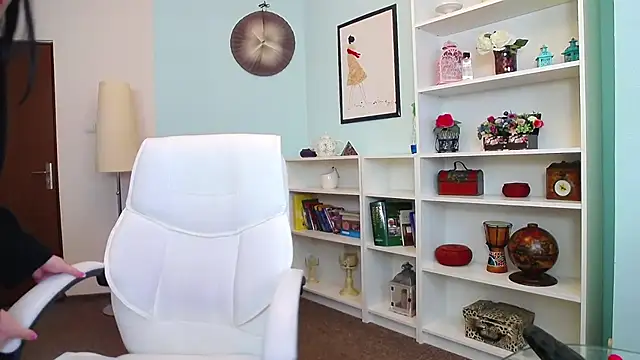 AllanaJoy online show from February 26, 11:52 am