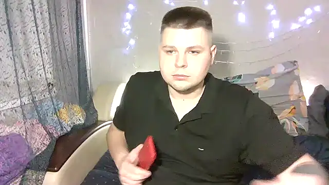 Snapshot of Volshebnik130_ chatting on January 24, 10:30 pm Volshebnik130 online show from January 24, 10:30 pm