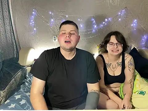 Snapshot of Volshebnik130_ chatting on January 27, 3:18 pm Volshebnik130 online show from January 27, 3:18 pm