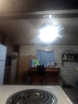 Snapshot of BadAssBitchMakayla chatting on April 4, 9:34 pm BadAssBitchMakayla online show from April 4, 9:34 pm