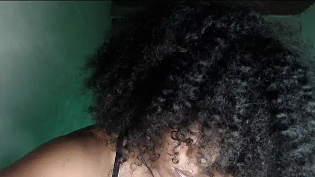 Snapshot of cherry_cleou chatting on February 13, 5:54 pm cherry cleou online show from February 13, 5:54 pm