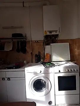 Snapshot of callmelouve chatting on October 31, 11:22 am callmelouve online show from October 31, 11:22 am