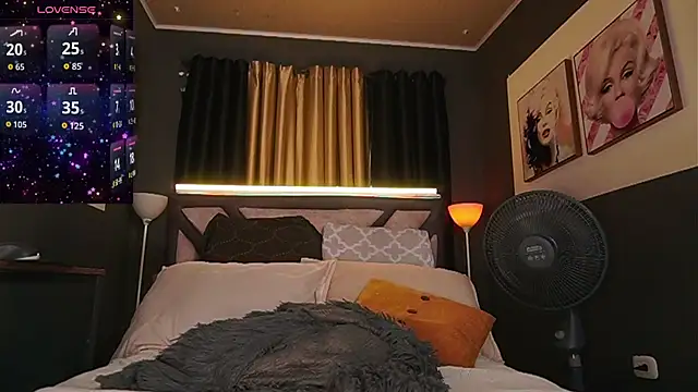 Snapshot of stelleknox_ chatting on May 31, 10:55 pm stelleknox online show from May 31, 10:55 pm