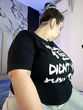 mollieblue69 online show from December 21, 12:45 pm