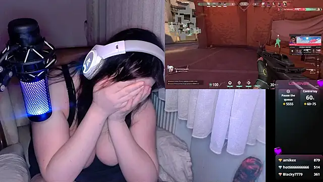 Lia-Bloom online show from December 14, 7:46 pm