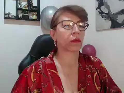 Chayla Ruiz online show from March 12, 2:23 pm