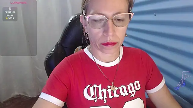Snapshot of Chayla_Ruiz chatting on May 14, 12:23 pm Chayla Ruiz online show from May 14, 12:23 pm
