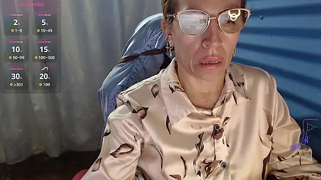 Snapshot of Chayla_Ruiz chatting on May 18, 1:28 pm Chayla Ruiz online show from May 18, 1:28 pm