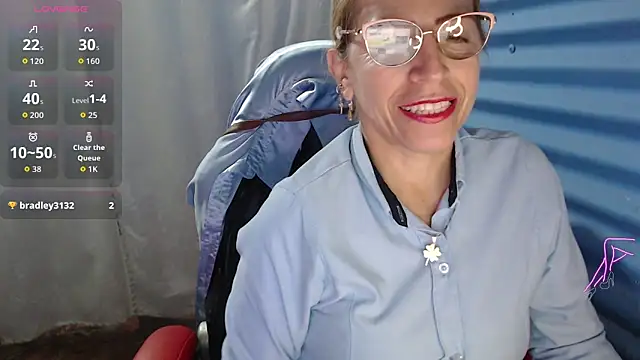 Snapshot of Chayla_Ruiz chatting on May 19, 10:54 am Chayla Ruiz online show from May 19, 10:54 am