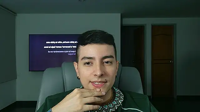 Jhoan saenz online show from October 25, 11:54 pm