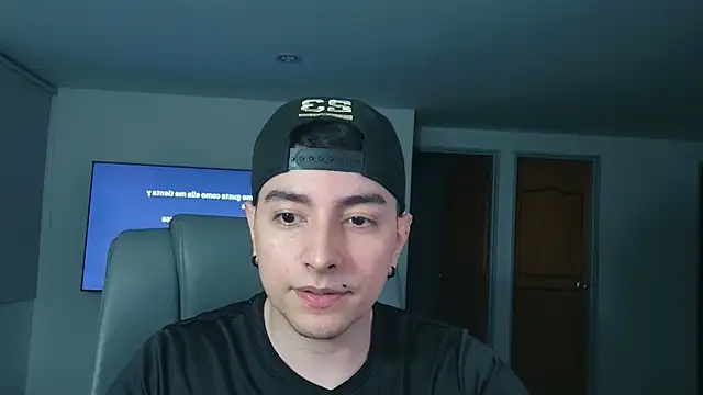 Jhoan saenz online show from November 7, 12:21 am