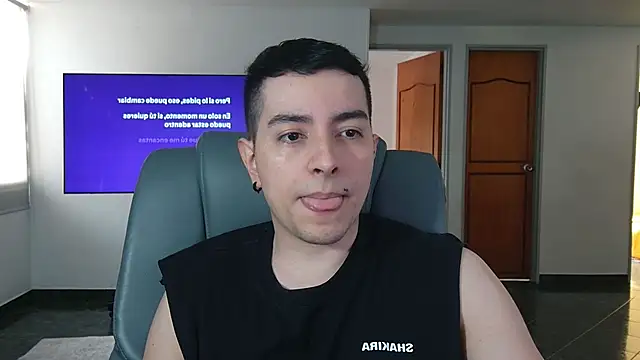 Jhoan saenz online show from November 12, 7:13 pm