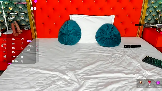 VallerieJones online show from September 18, 8:16 am