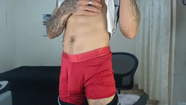 emiliano hottt online show from April 23, 12:29 pm