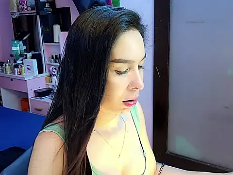 Snapshot of TSDESIREcindy29 chatting on October 29, 5:31 am TSDESIREcindy29 online show from October 29, 5:31 am