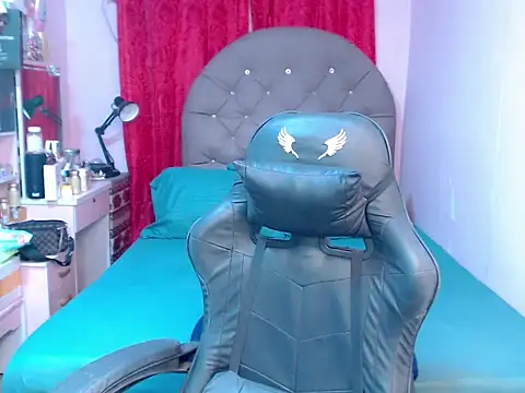 TSDESIREcindy29 online show from January 16, 9:13 am