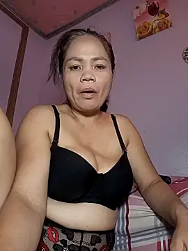 hotbabes163 online show from December 5, 6:00 am