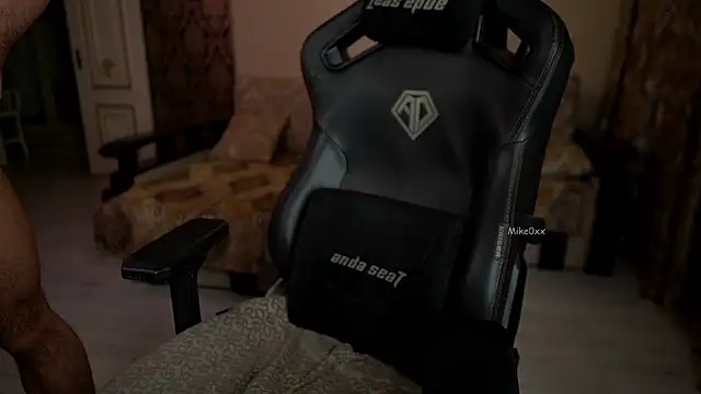 mike0xx online show from March 13, 3:29 pm