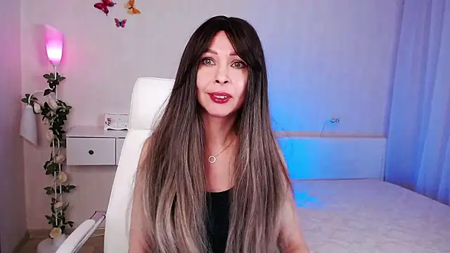 Snapshot of wendifoste chatting on January 21, 7:17 pm wendifoste online show from January 21, 7:17 pm