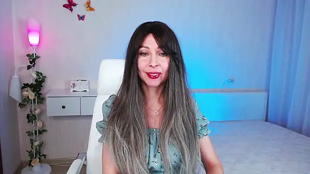 Snapshot of wendifoste chatting on January 23, 7:29 pm wendifoste online show from January 23, 7:29 pm