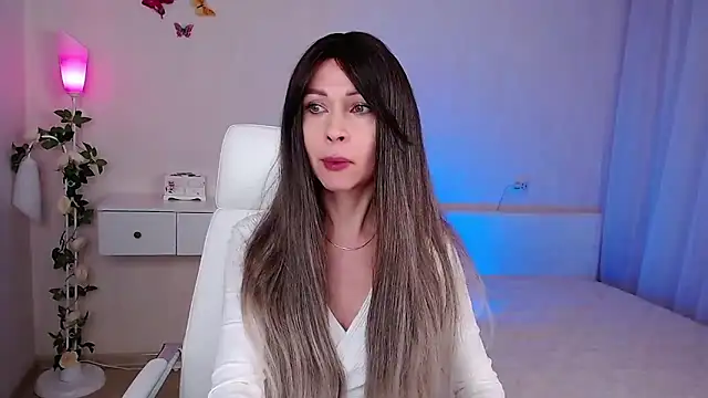 Snapshot of wendifoste chatting on January 31, 8:33 pm wendifoste online show from January 31, 8:33 pm